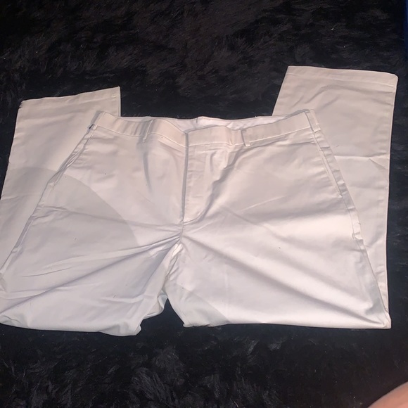 Dockers Khaki pants - Picture 2 of 5